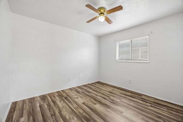 2001 Emory Oak Drive, Carrollton, TX 75007