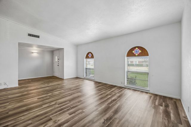 2001 Emory Oak Drive, Carrollton, TX 75007