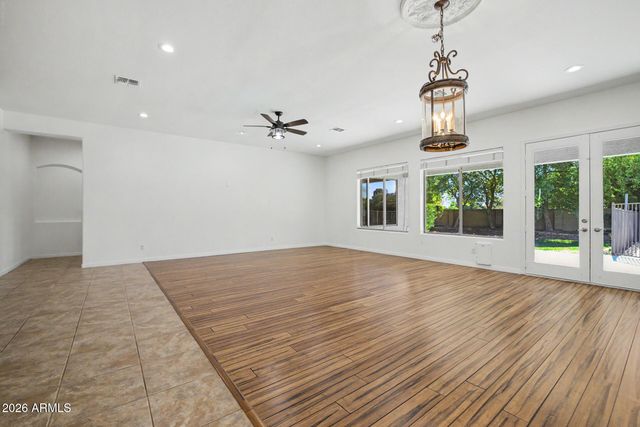 5610 S EUCALYPTUS Place, Chandler, AZ 85249