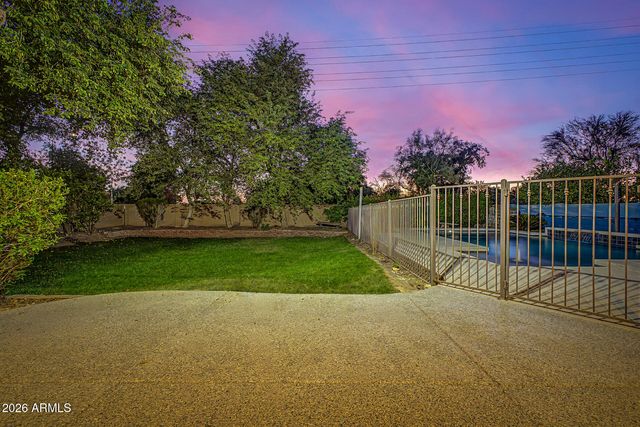 5610 S EUCALYPTUS Place, Chandler, AZ 85249