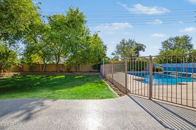5610 S EUCALYPTUS Place, Chandler, AZ 85249