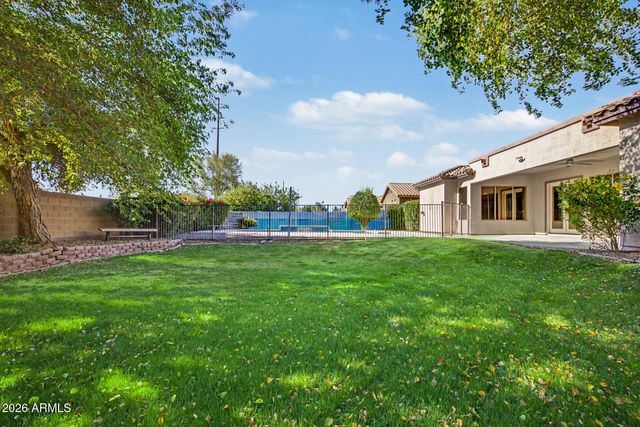 5610 S EUCALYPTUS Place, Chandler, AZ 85249