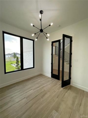 3301 Showboat Drive, Edinburg, TX 78541