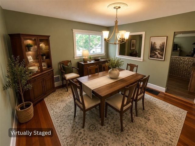 14 Center Street, Manchester, NY 14504