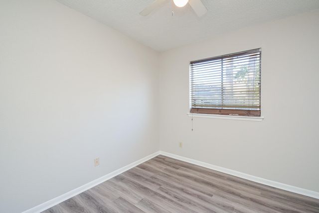 3911 Issacks Way, Sugar Land, TX 77479