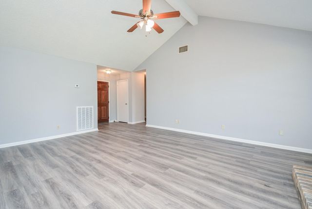 3911 Issacks Way, Sugar Land, TX 77479