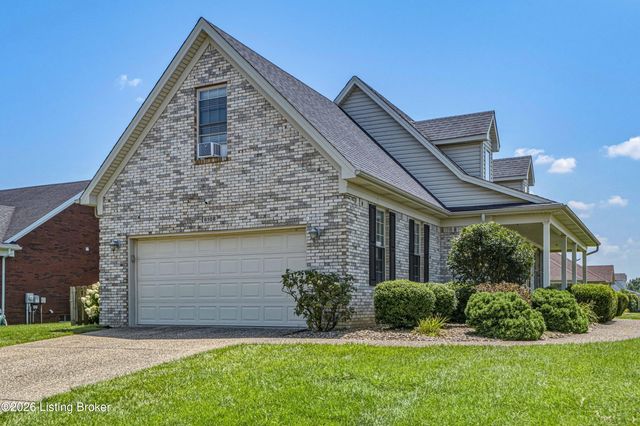 6108 Top Hat Ct, Louisville, KY 40258