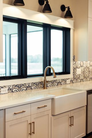 2876 Wildflower Lane SW, Rochester, MN 55902