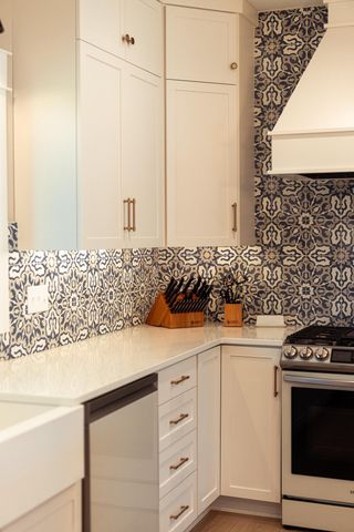 2876 Wildflower Lane SW, Rochester, MN 55902