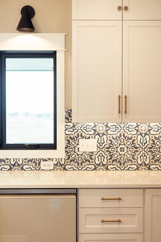 2876 Wildflower Lane SW, Rochester, MN 55902