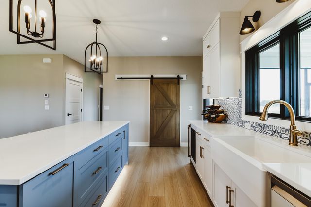 2876 Wildflower Lane SW, Rochester, MN 55902