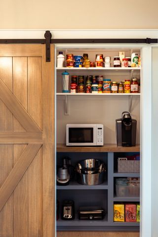 2876 Wildflower Lane SW, Rochester, MN 55902