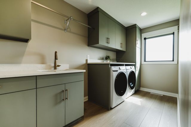 2876 Wildflower Lane SW, Rochester, MN 55902