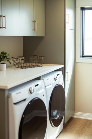 2876 Wildflower Lane SW, Rochester, MN 55902