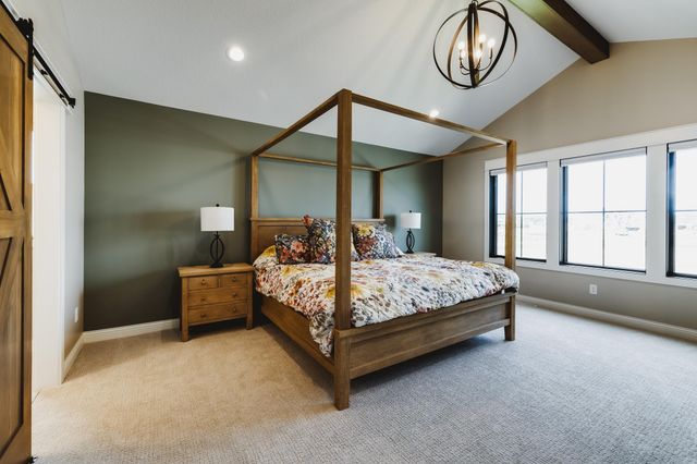 2876 Wildflower Lane SW, Rochester, MN 55902