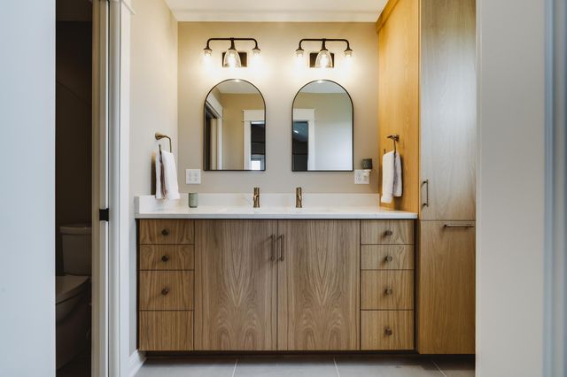 2876 Wildflower Lane SW, Rochester, MN 55902