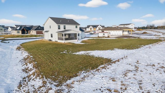 2876 Wildflower Lane SW, Rochester, MN 55902