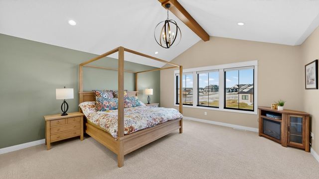 2876 Wildflower Lane SW, Rochester, MN 55902