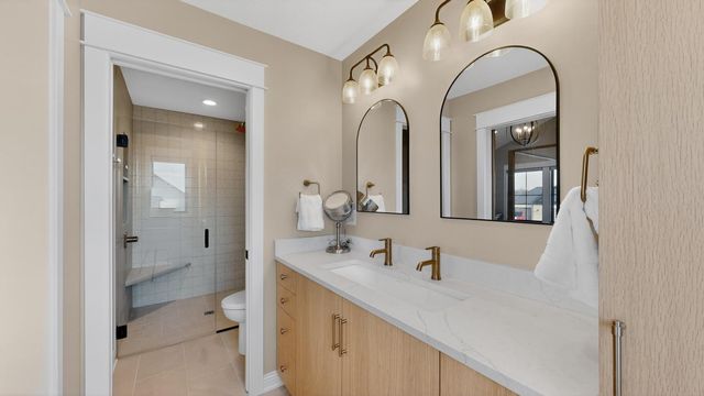 2876 Wildflower Lane SW, Rochester, MN 55902