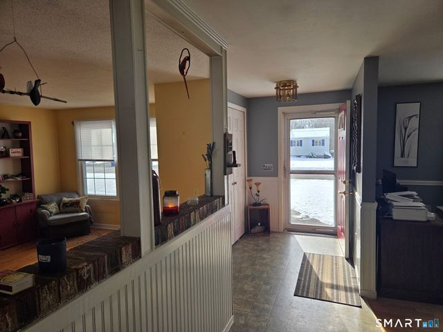 192 Scantic Meadow Road, South Windsor, CT 06074