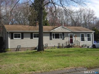 192 Scantic Meadow Road, South Windsor, CT 06074