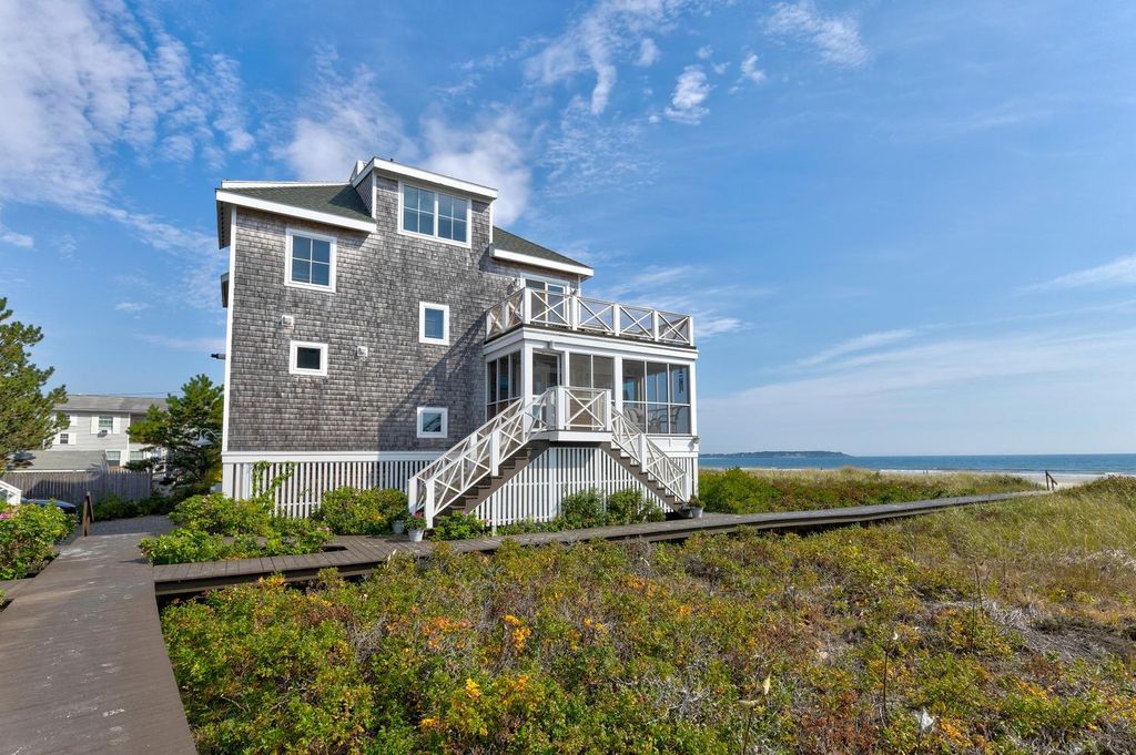 193 E Grand Avenue 10, Old Orchard Beach, ME 04064 — exterior