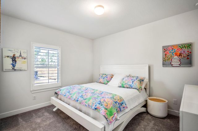 208 Twinflower Trail Court, Conroe, TX 77318