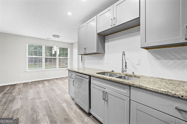 1484 Leicster Court, Hampton, GA 30228