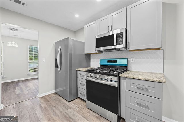 1484 Leicster Court, Hampton, GA 30228