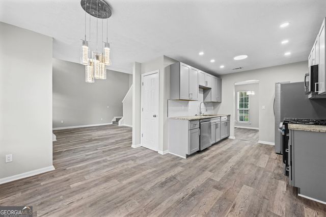 1484 Leicster Court, Hampton, GA 30228