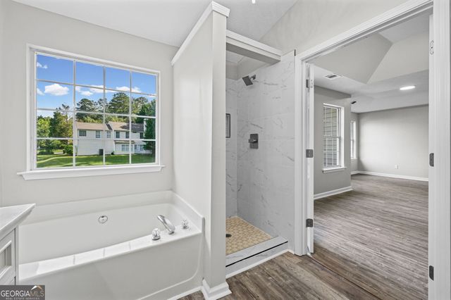 1484 Leicster Court, Hampton, GA 30228