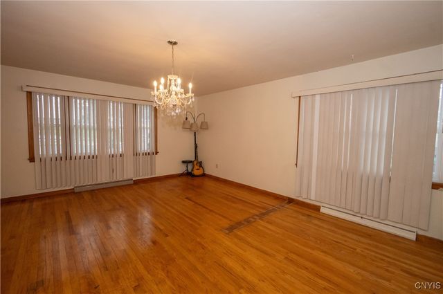 301 BOSTON Street, Syracuse, NY 13207