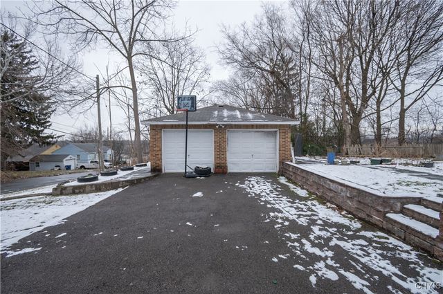 301 BOSTON Street, Syracuse, NY 13207