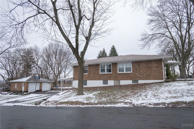 301 BOSTON Street, Syracuse, NY 13207