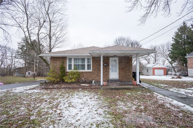 301 BOSTON Street, Syracuse, NY 13207