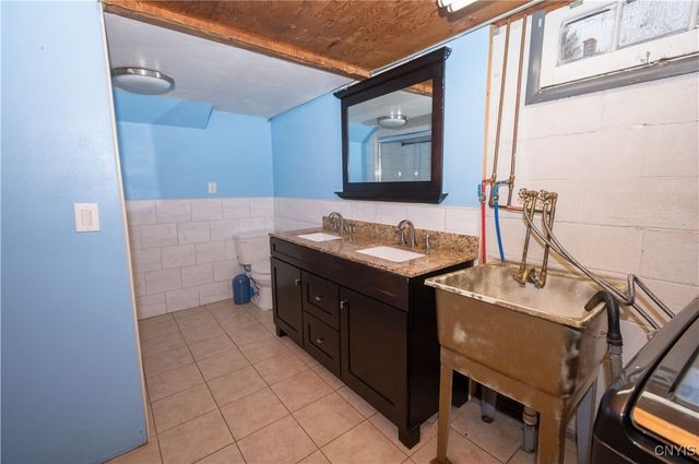 301 BOSTON Street, Syracuse, NY 13207