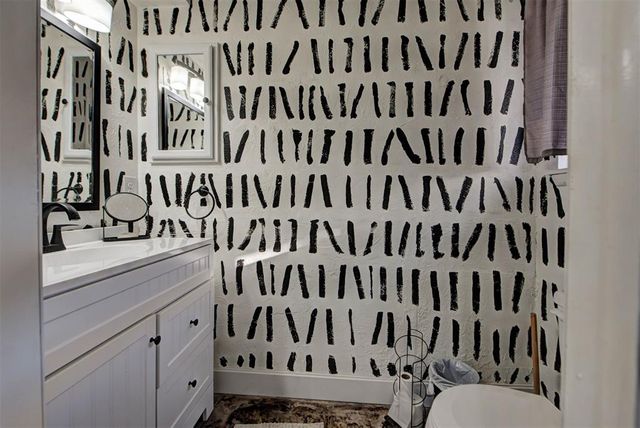 9321 NE 14th Street, Oklahoma City, OK 73130