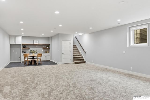 3633 S 219th Avenue, Omaha, NE 68022