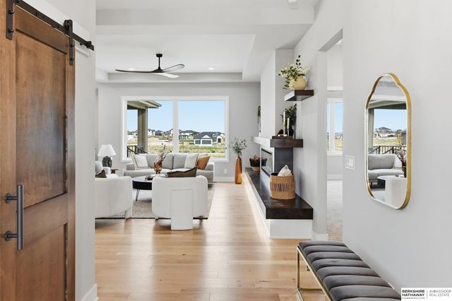 3633 S 219th Avenue, Omaha, NE 68022