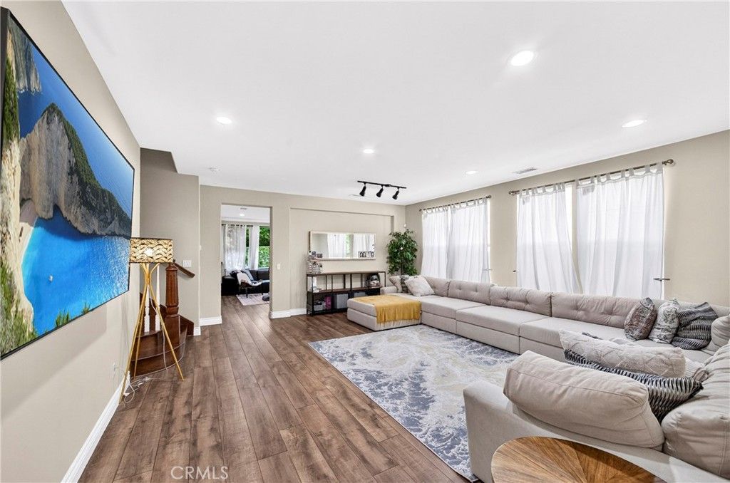 523 S Primrose, La Habra, CA 90631 — photo 3