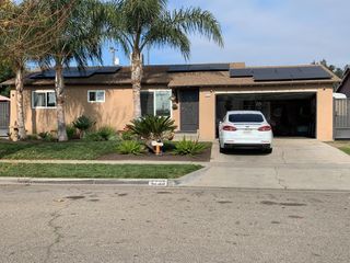 4723 E Braly Avenue, Fresno, CA 93720