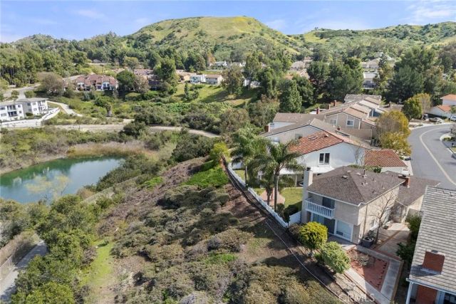 900 S Ridgecrest, Anaheim Hills, CA 92807