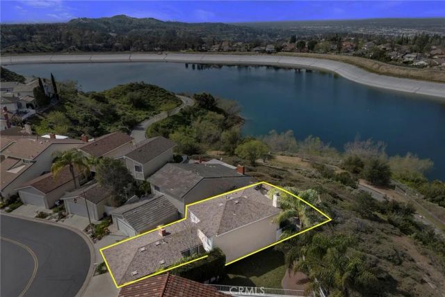 900 S Ridgecrest, Anaheim Hills, CA 92807