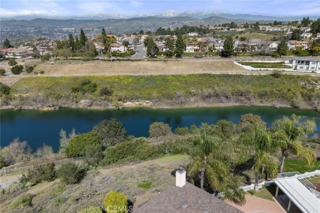 900 S Ridgecrest, Anaheim Hills, CA 92807
