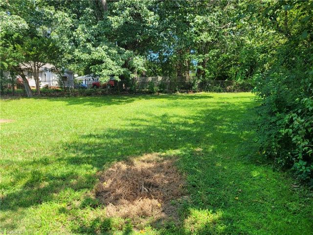 416 Cross Street, Burlington, NC 27217