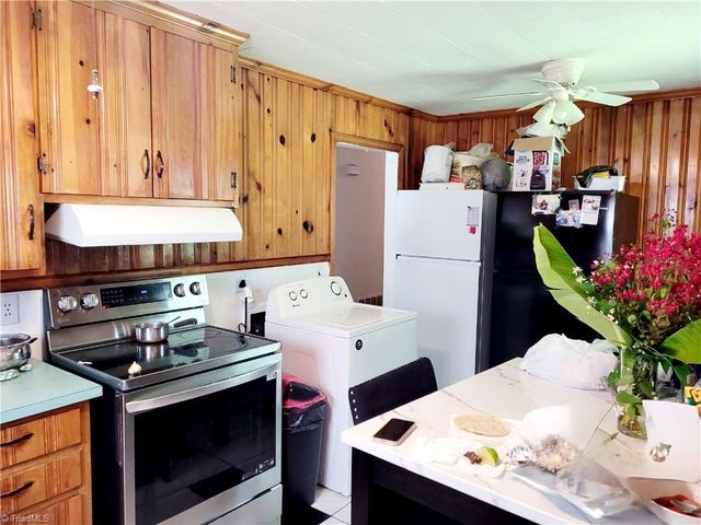 416 Cross Street, Burlington, NC 27217