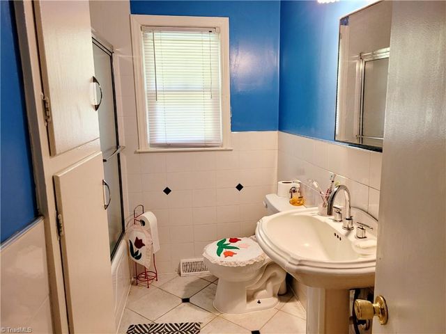 416 Cross Street, Burlington, NC 27217