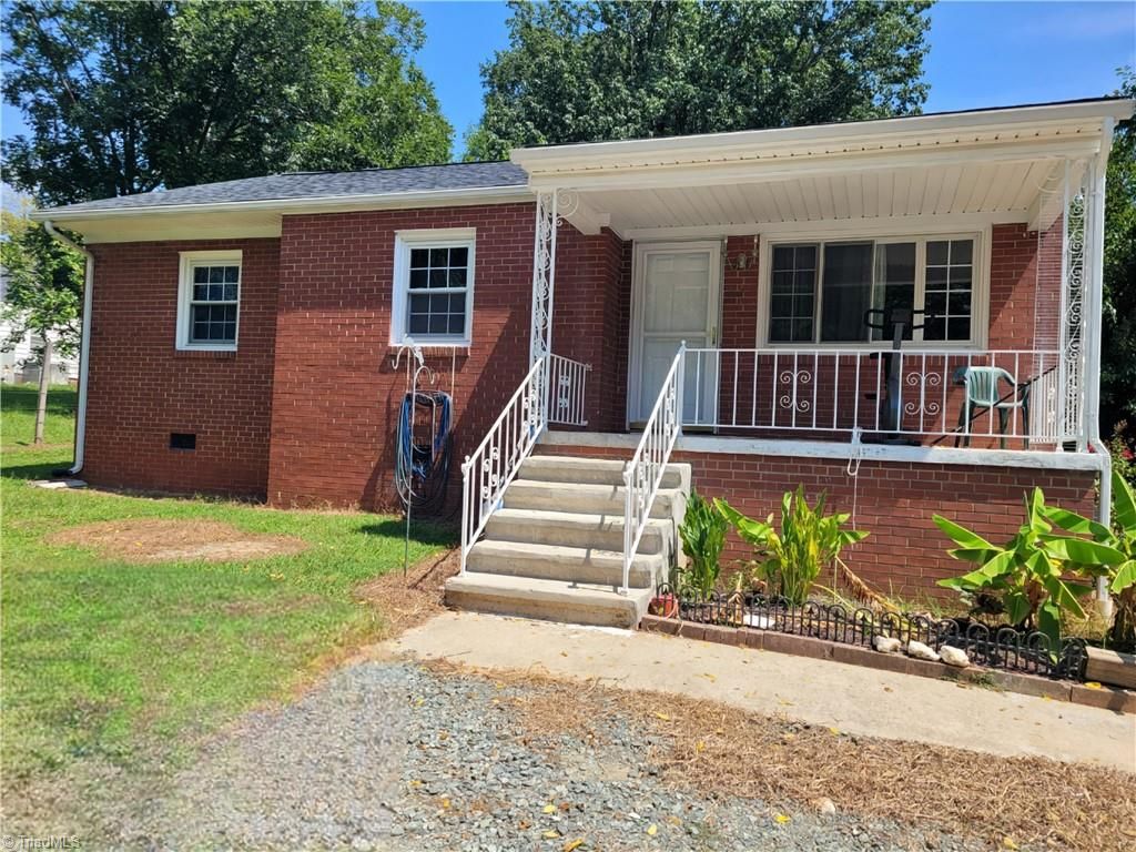 416 Cross Street, Burlington, NC 27217