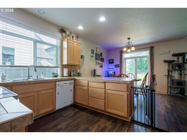 304 S 32ND Pl, Ridgefield, WA 98642