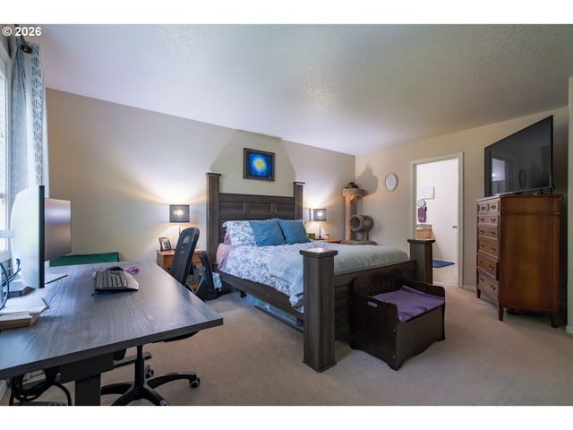 304 S 32ND Pl, Ridgefield, WA 98642